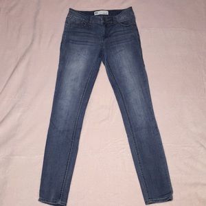 Women’s jeans
